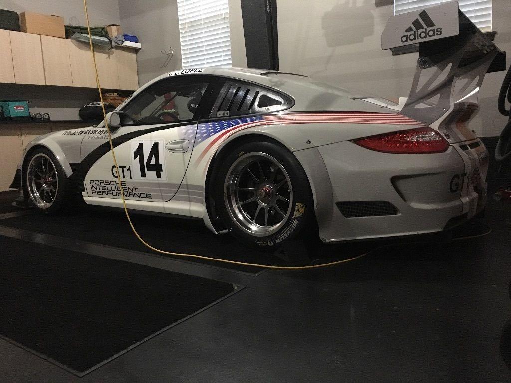 2011 Porsche 911 GT3R Factory FIA Racecar