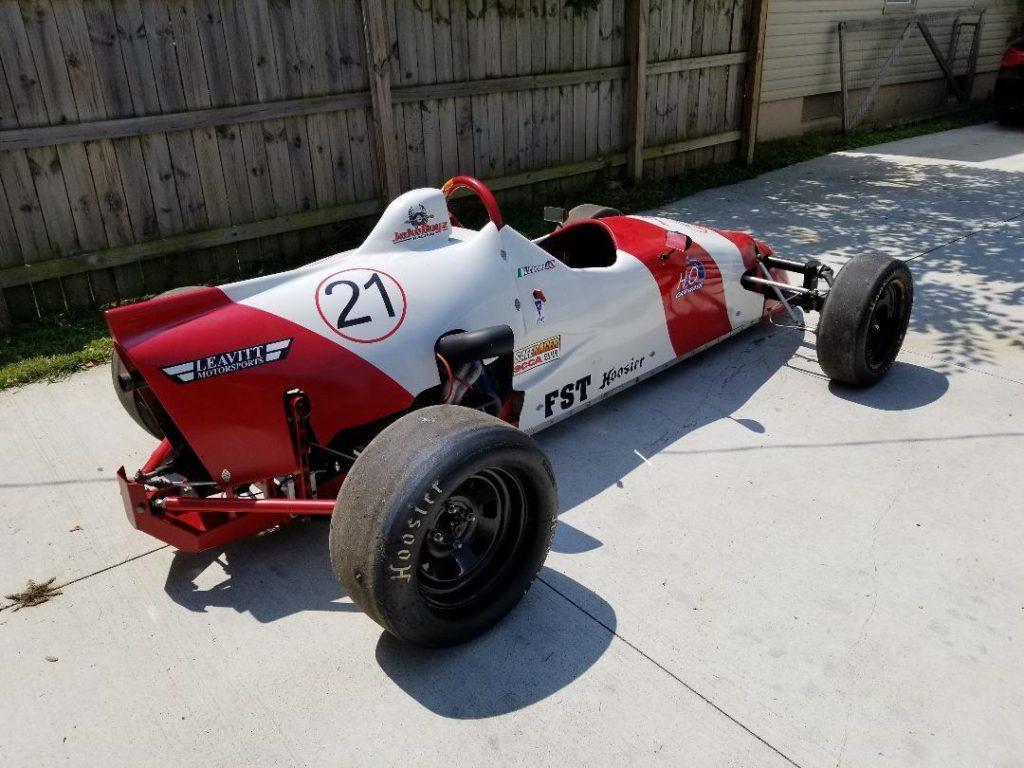 2004 Vector Formula First Race Car