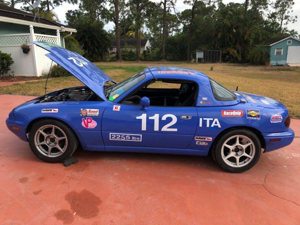 1990 Mazda Miata Track Day Car