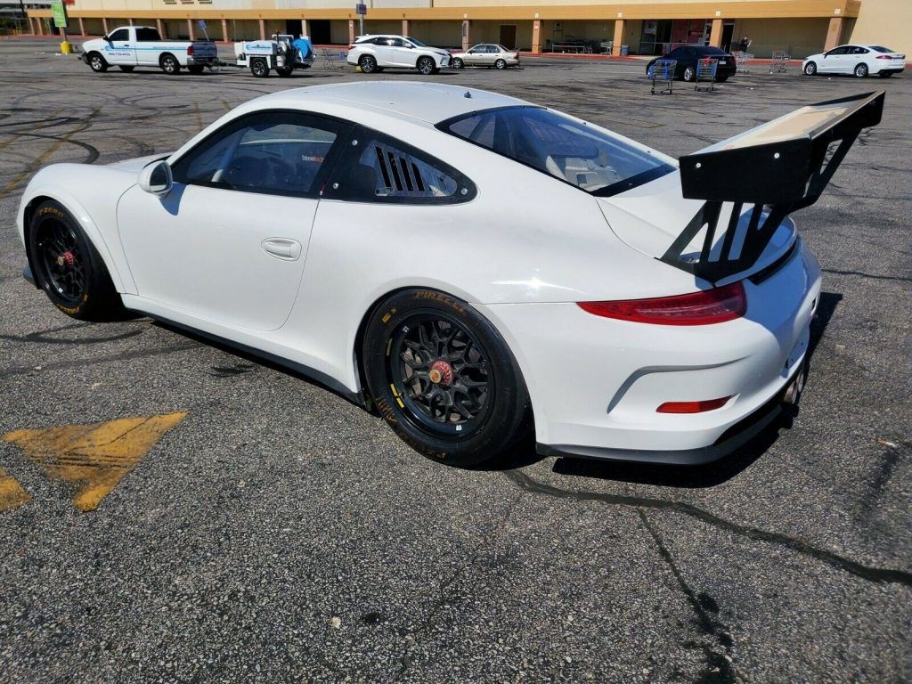 2014 Porsche GT3 Cup Car 991.1 – Professionally Maintained