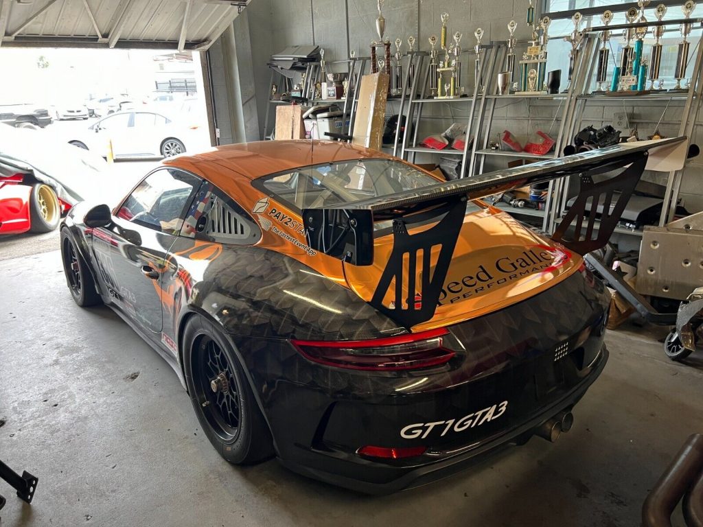2018 Porsche 911 991.2 GT3 Cup Car